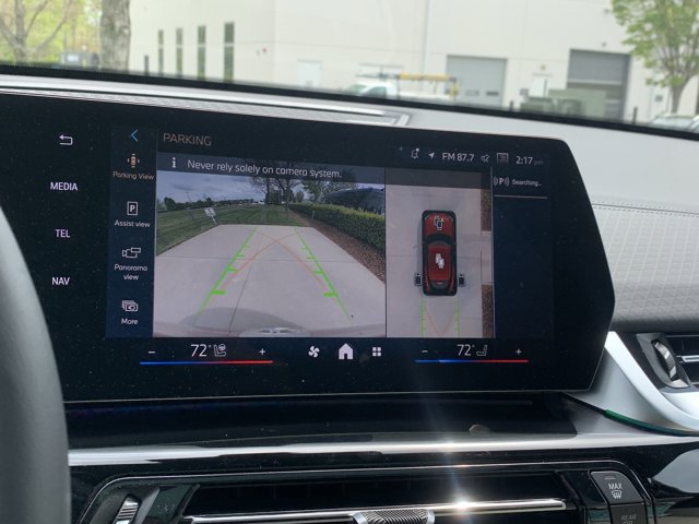 Vehicle image 20 of 37