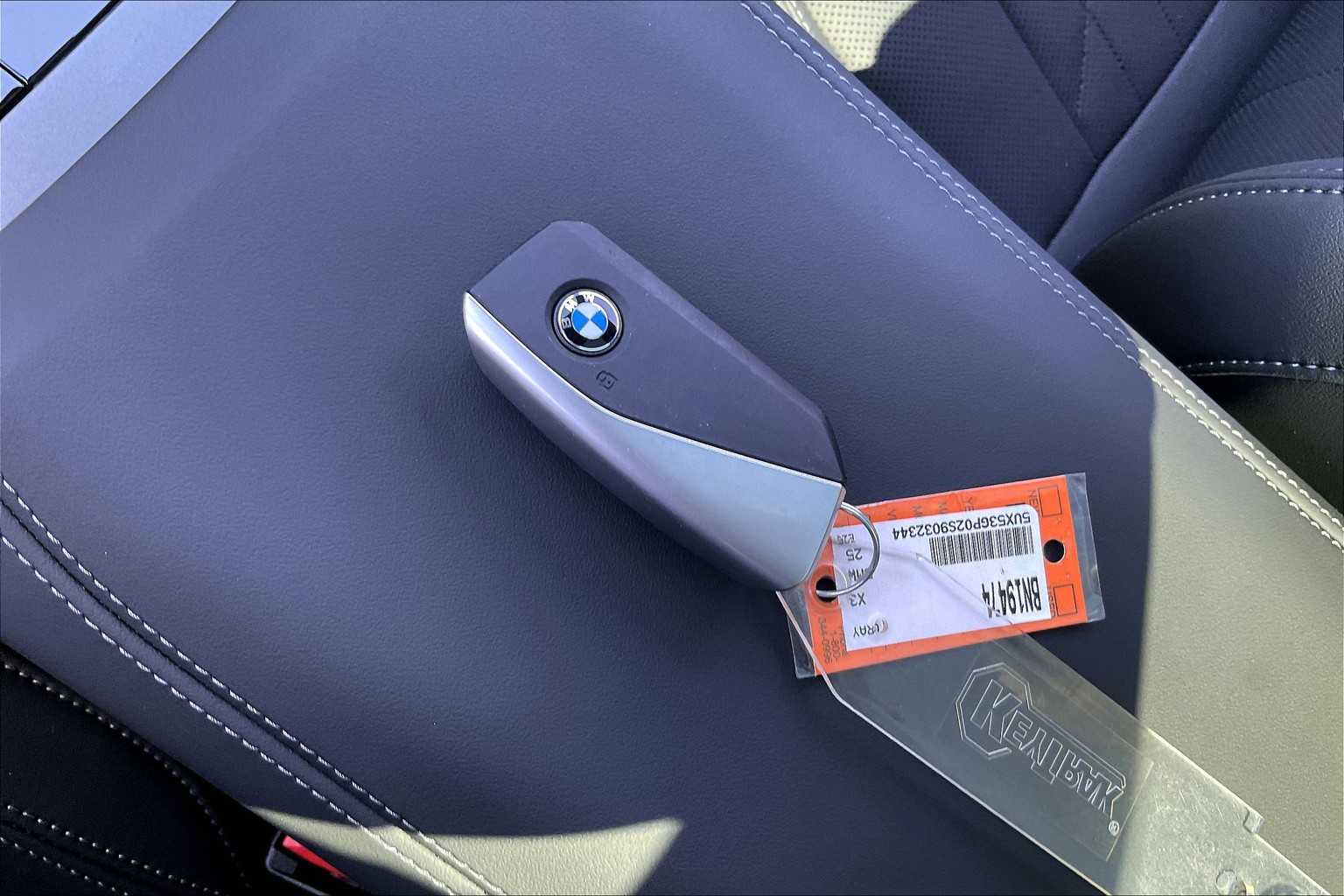 Vehicle image 32 of 32