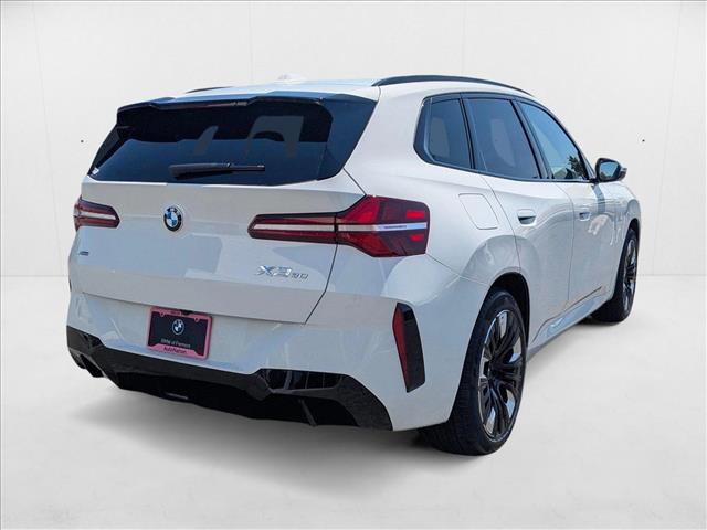 Vehicle image 3 of 18