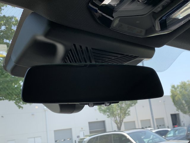 Vehicle image 12 of 37