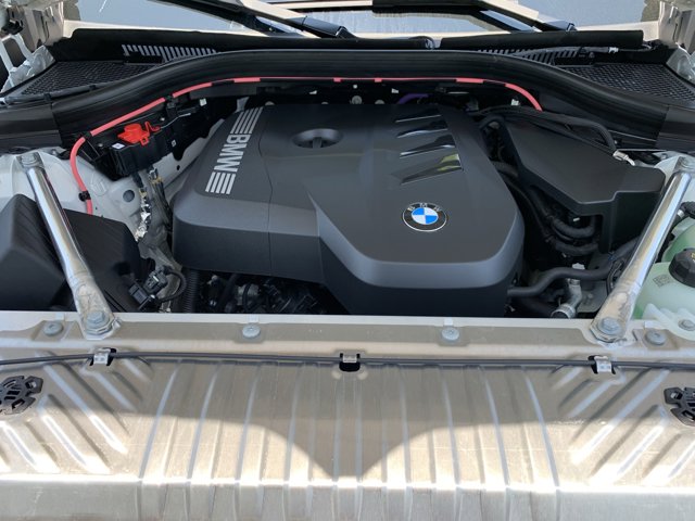Vehicle image 10 of 37