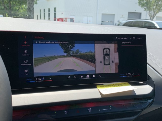 Vehicle image 23 of 37