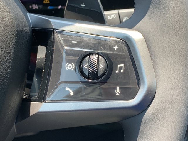 Vehicle image 37 of 37