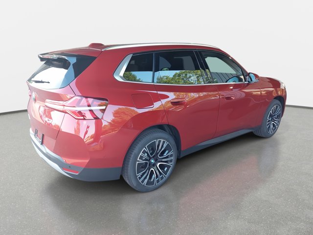 Vehicle image 5 of 39