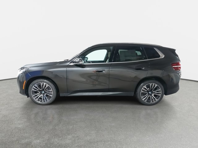 Vehicle image 8 of 37