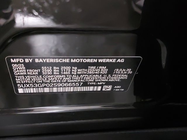Vehicle image 34 of 38