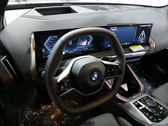 Vehicle image 20 of 38