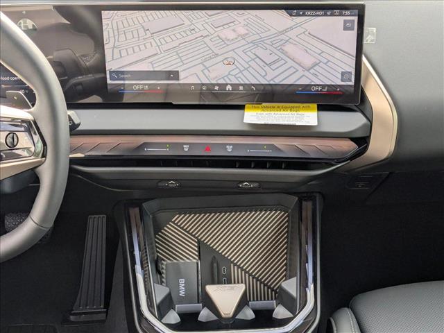 Vehicle image 18 of 18