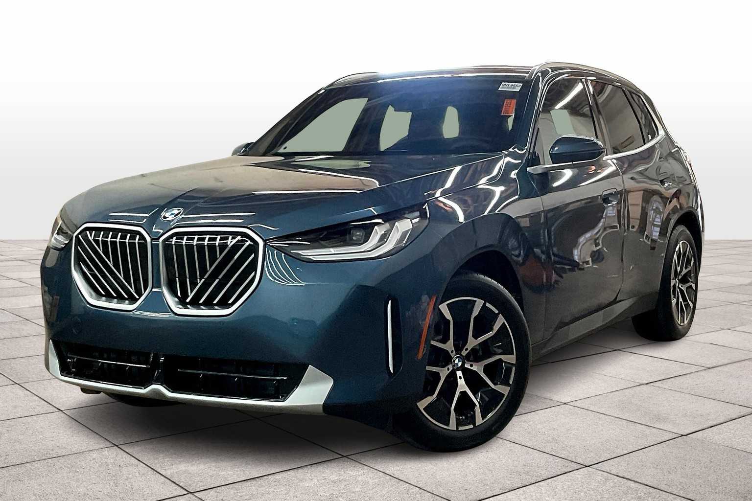 Vehicle image 1 of 33