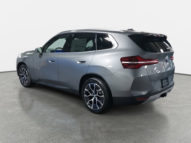 Vehicle image 7 of 38