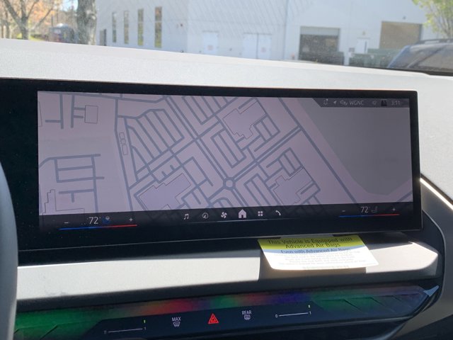 Vehicle image 24 of 37