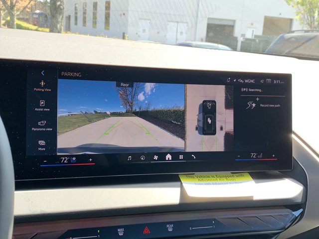 Vehicle image 22 of 37