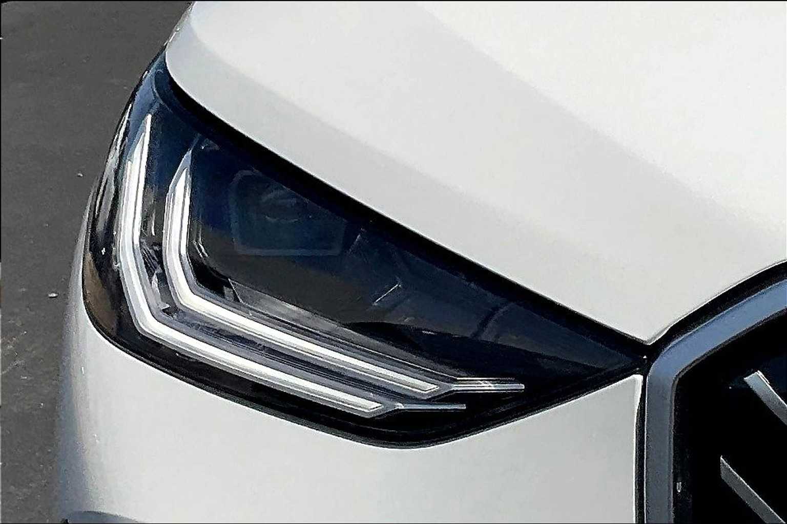 Vehicle image 29 of 31