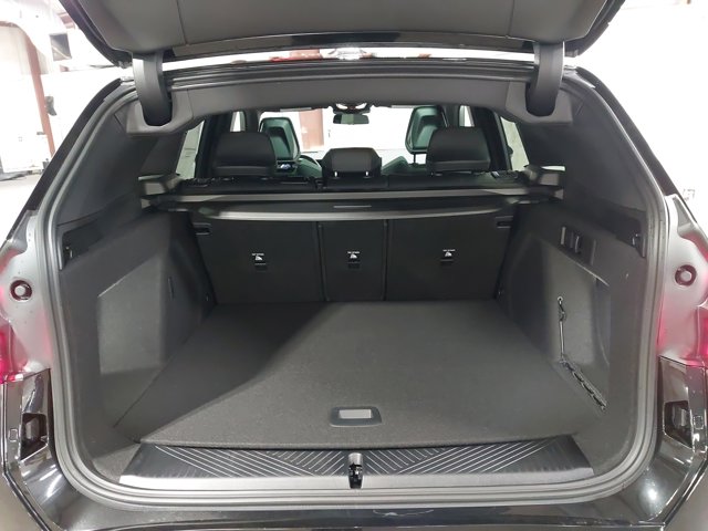 Vehicle image 12 of 38
