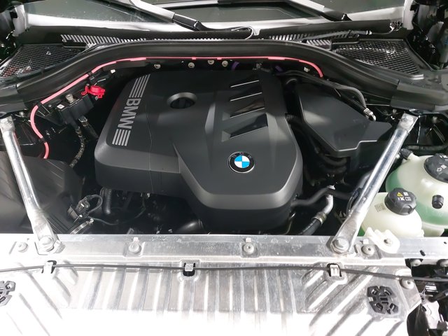Vehicle image 9 of 38