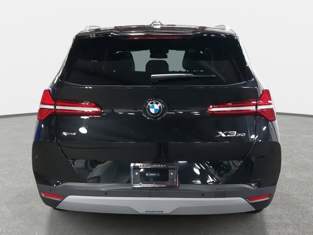 Vehicle image 6 of 38