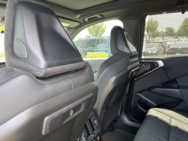 Vehicle image 14 of 37