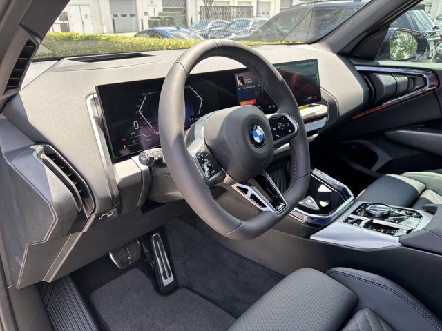 Vehicle image 16 of 37