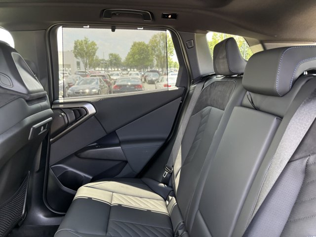 Vehicle image 12 of 37
