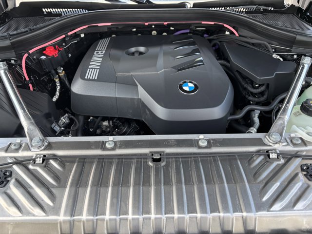 Vehicle image 10 of 37
