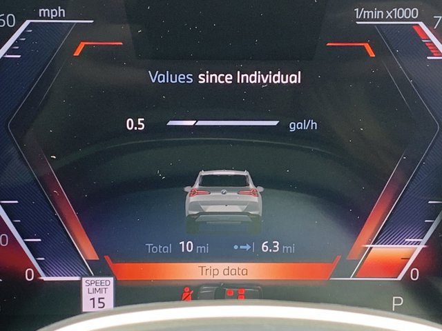 Vehicle image 20 of 37