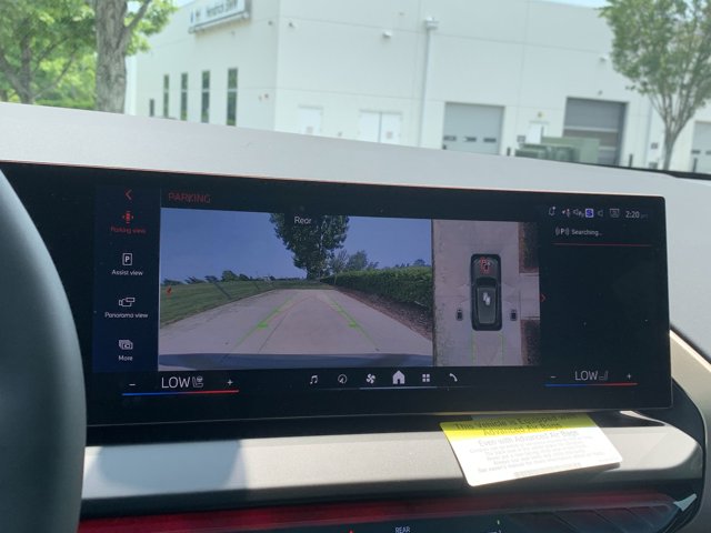 Vehicle image 22 of 37