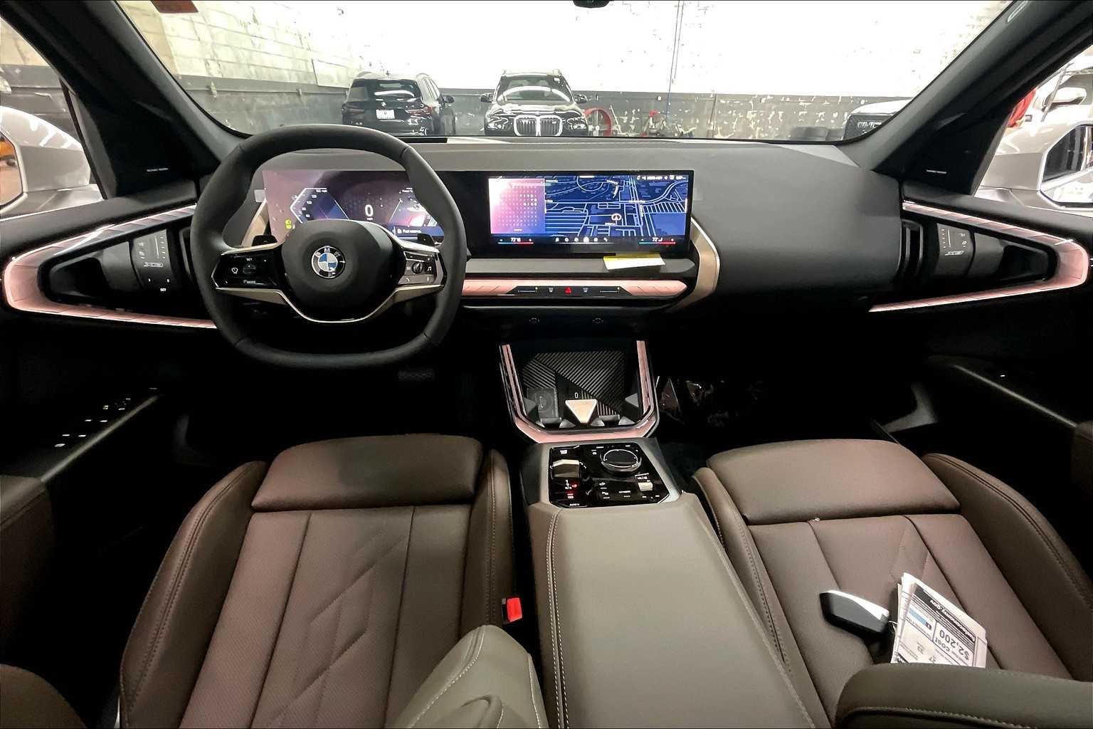 Vehicle image 7 of 35