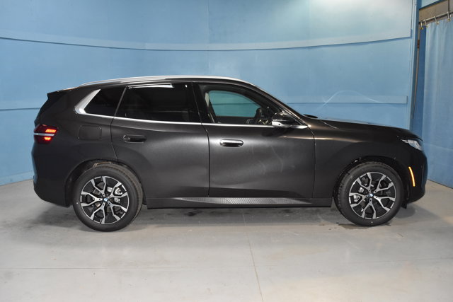 Vehicle image 3 of 27