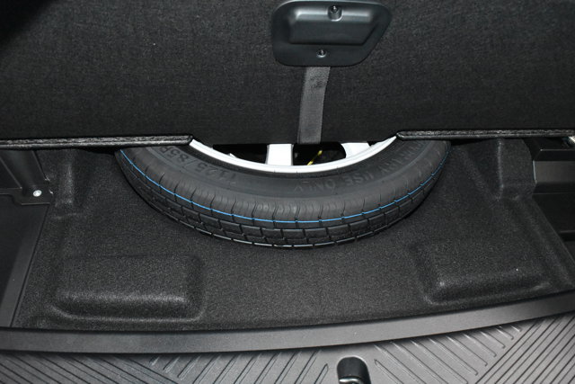 Vehicle image 26 of 27