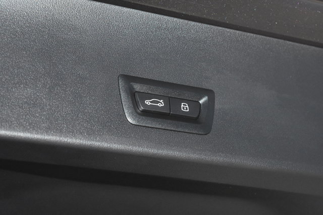 Vehicle image 27 of 27