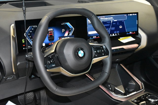 Vehicle image 6 of 27