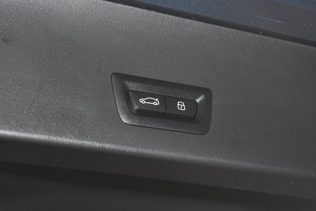 Vehicle image 28 of 28