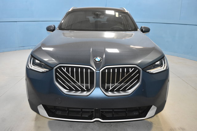 Vehicle image 1 of 28