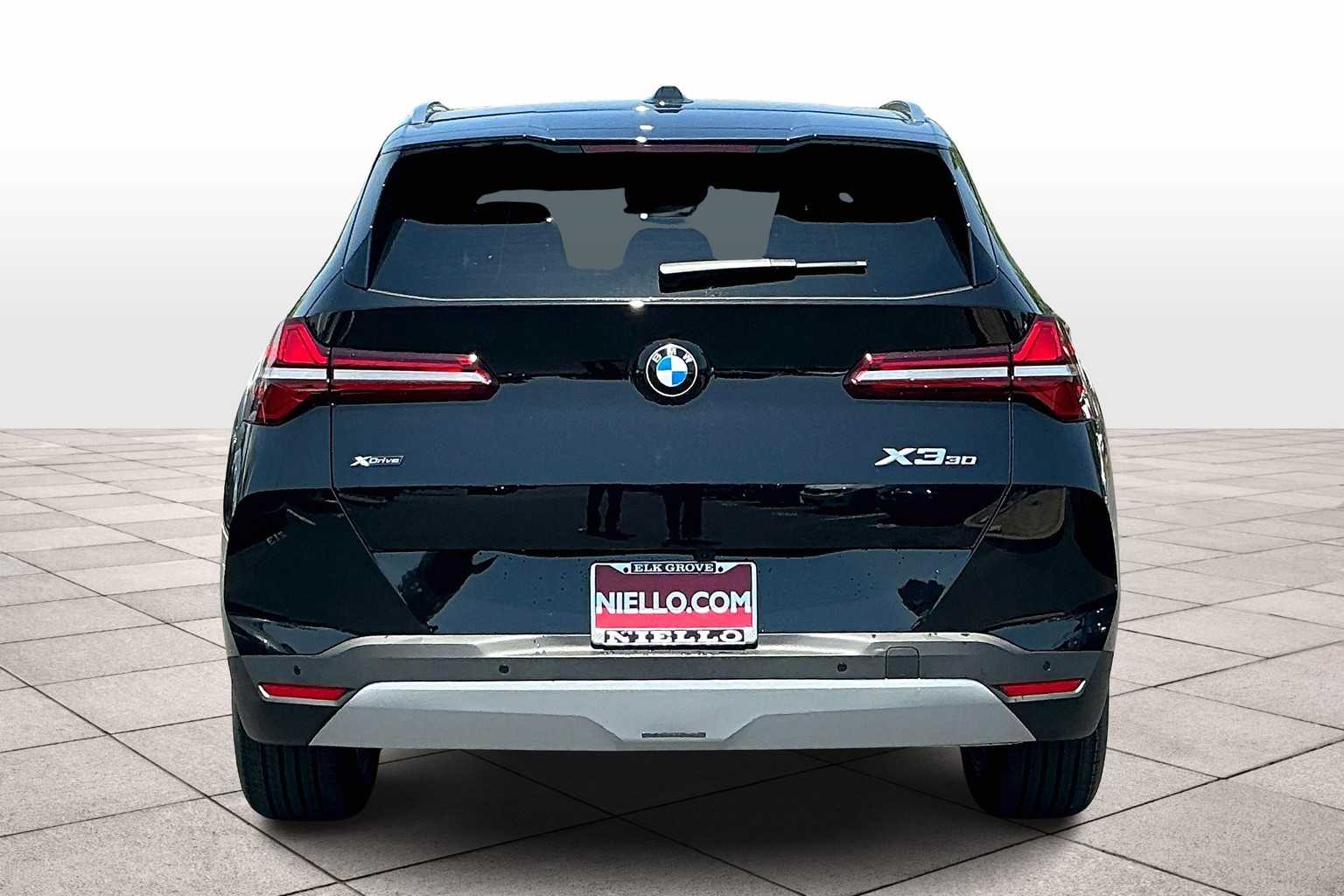 Vehicle image 5 of 36
