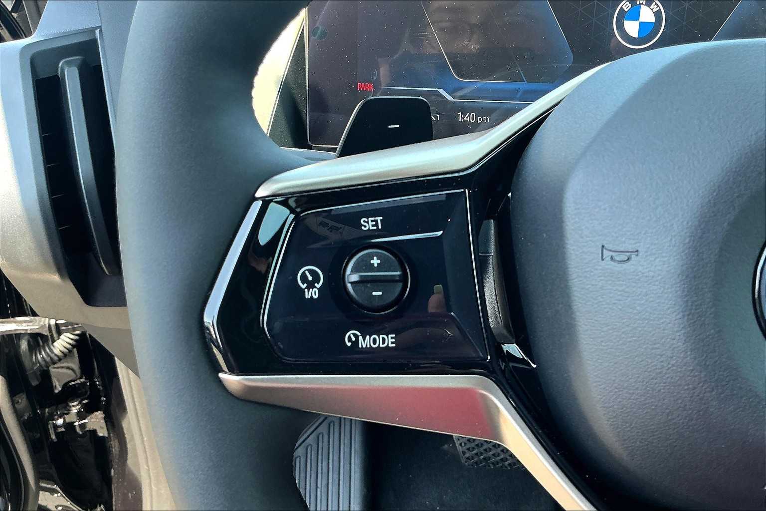 Vehicle image 17 of 36