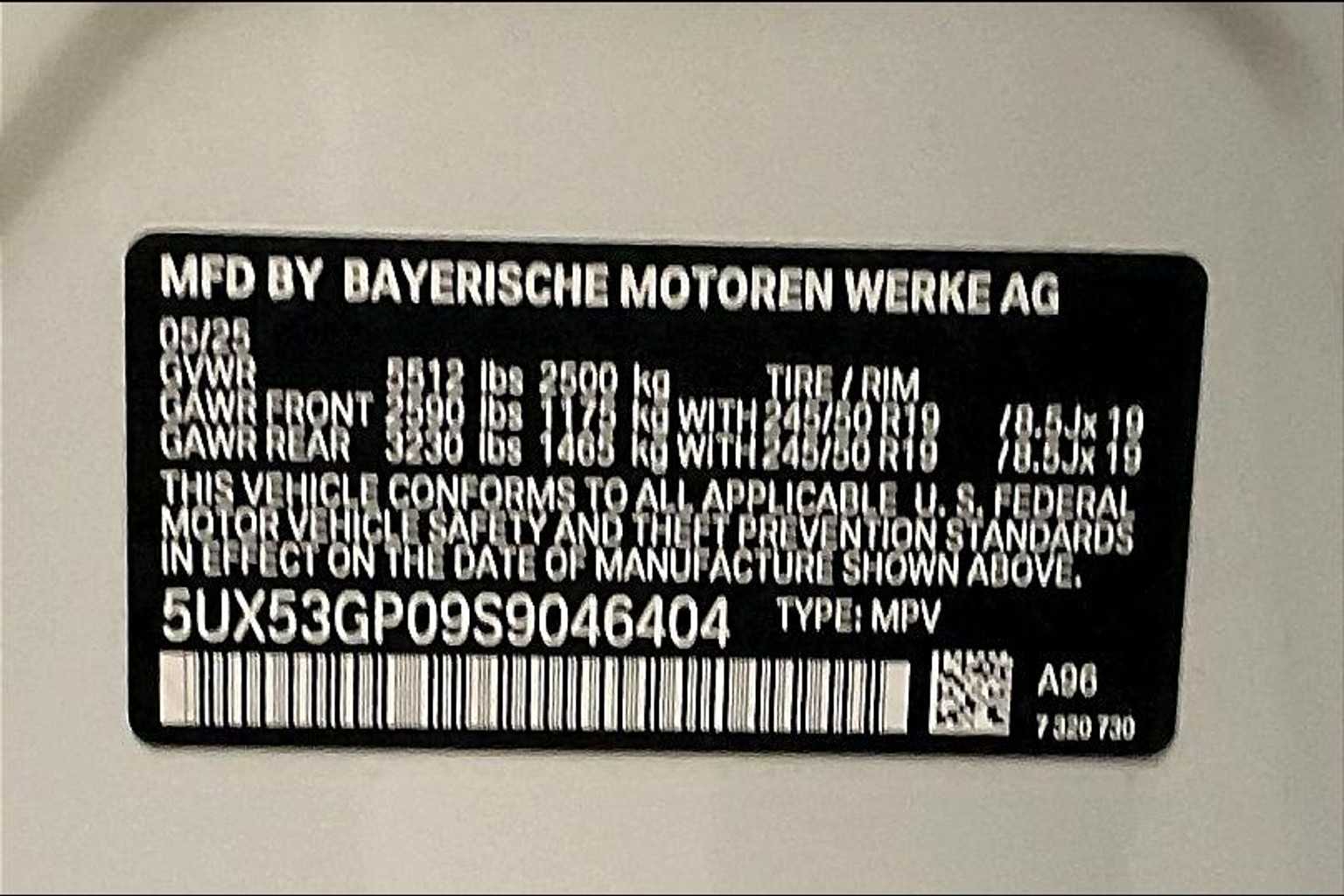 Vehicle image 22 of 32