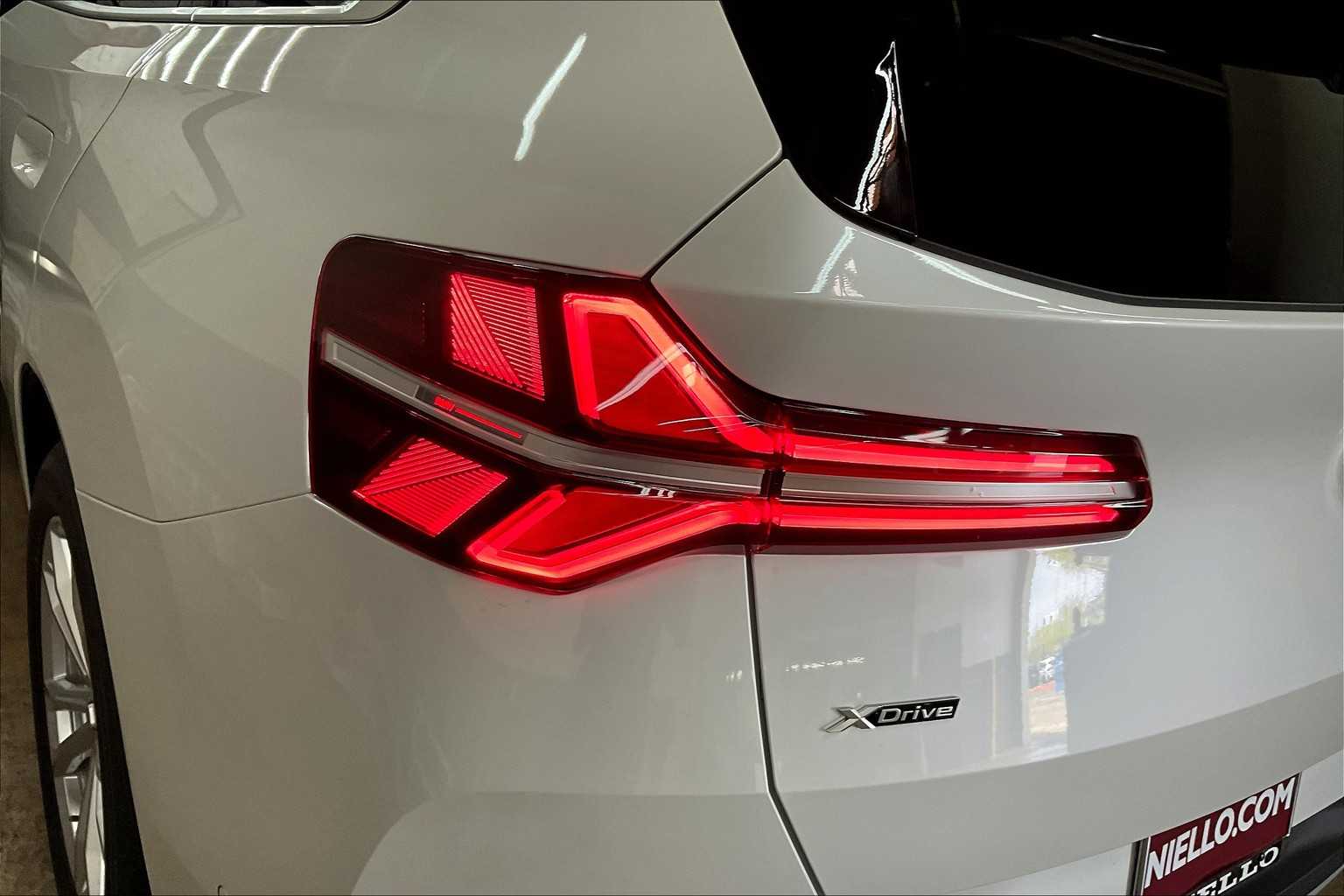 Vehicle image 32 of 32