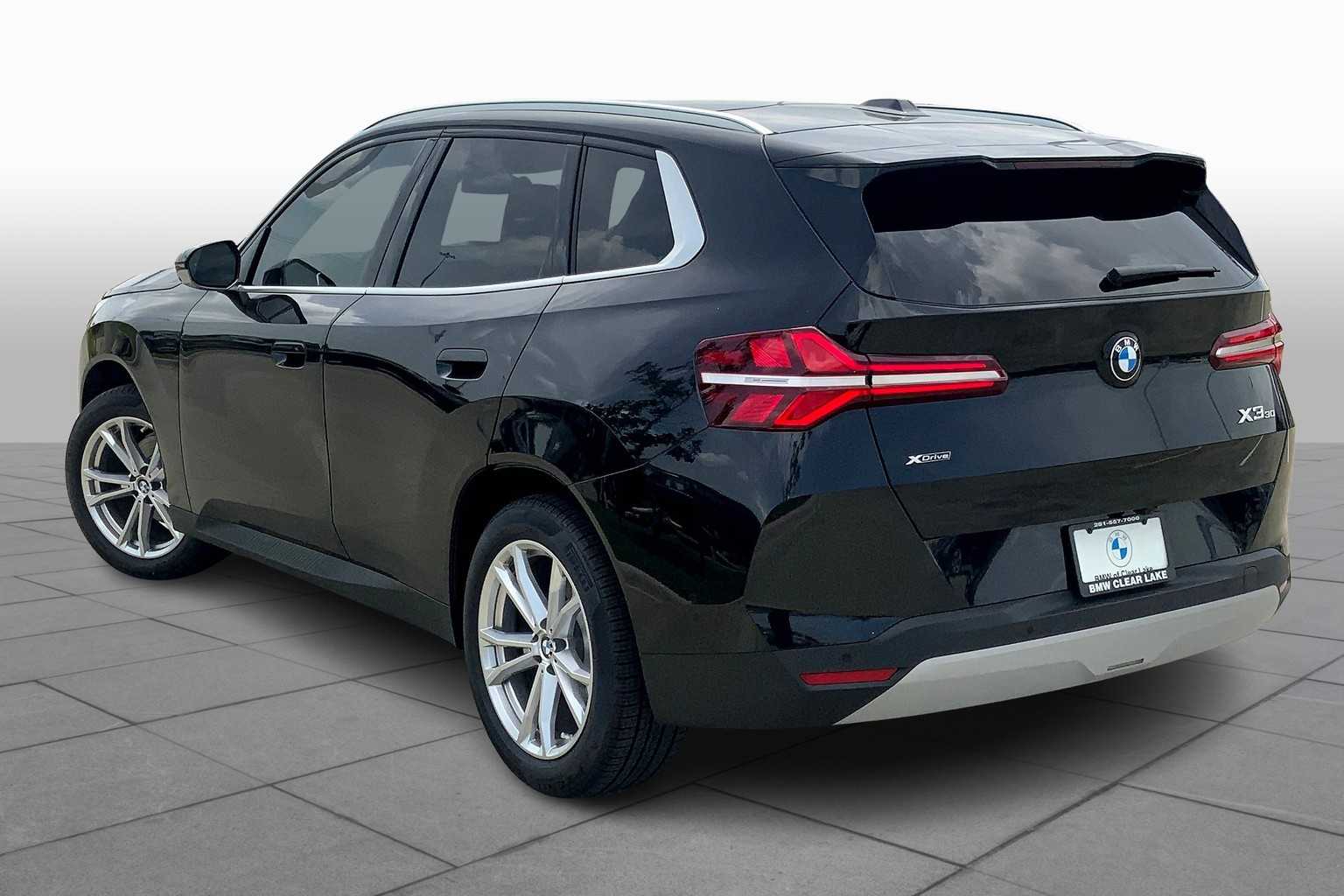 2025 BMW X3 30 xDrive Image 5 of 19