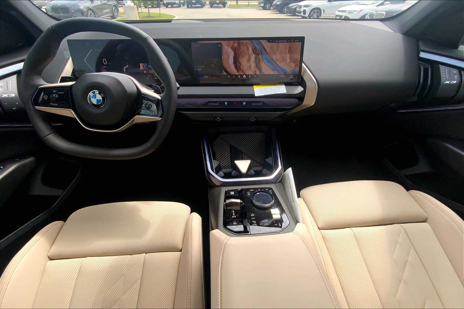 2025 BMW X3 30 xDrive Image 11 of 19