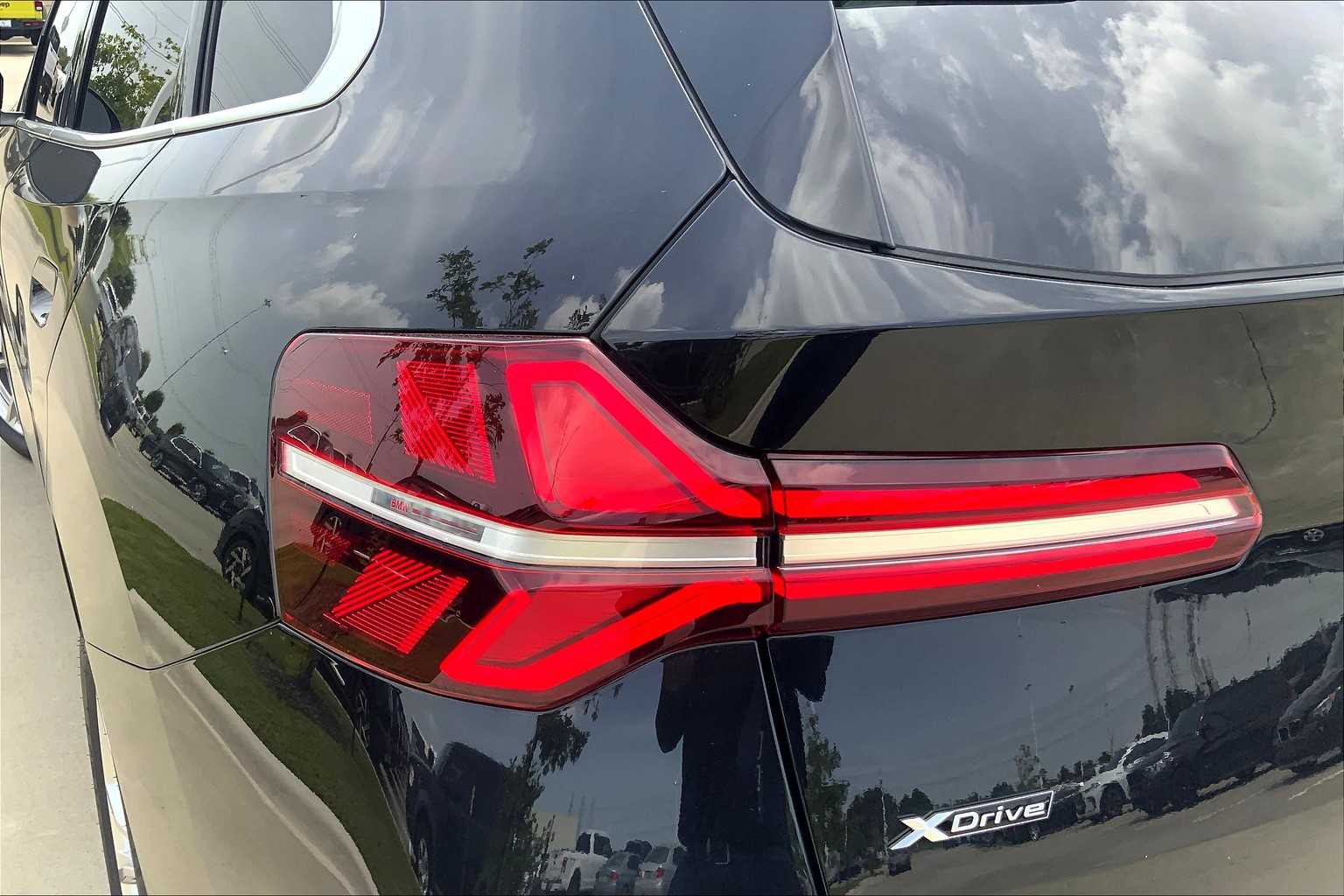 2025 BMW X3 30 xDrive Image 19 of 19