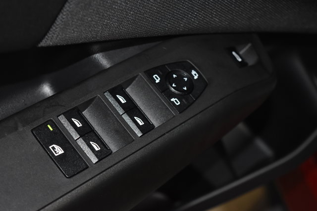 Vehicle image 9 of 27