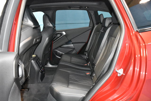 Vehicle image 21 of 27