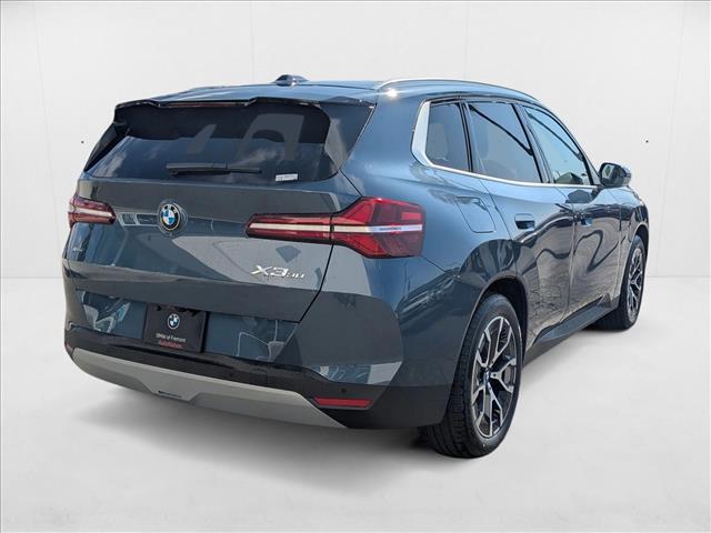 Vehicle image 3 of 17