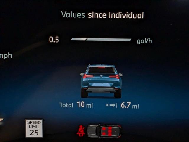 Vehicle image 5 of 17