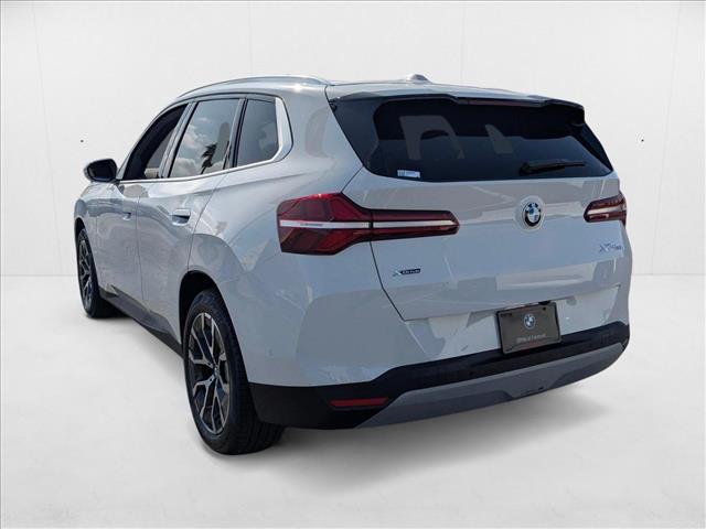 Vehicle image 5 of 18