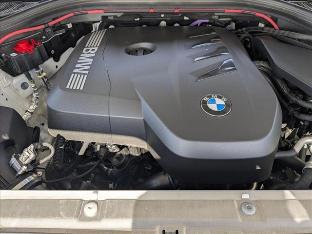 Vehicle image 7 of 18