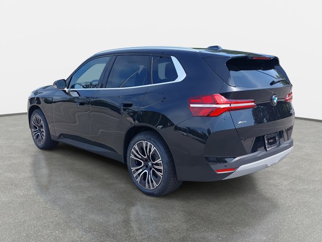 Vehicle image 7 of 38