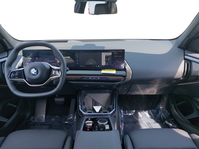 Vehicle image 9 of 38