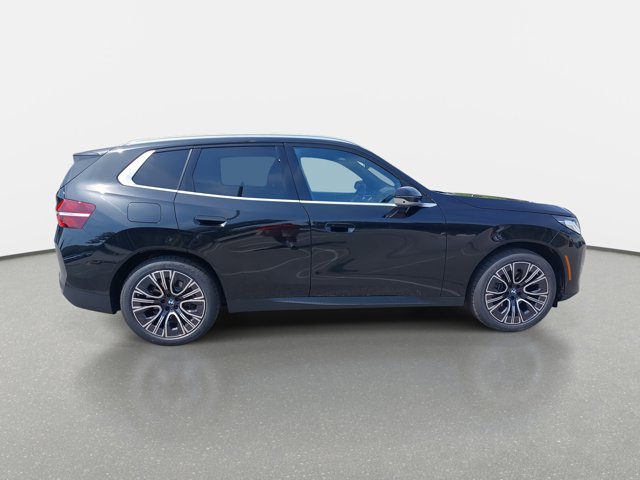 Vehicle image 4 of 38