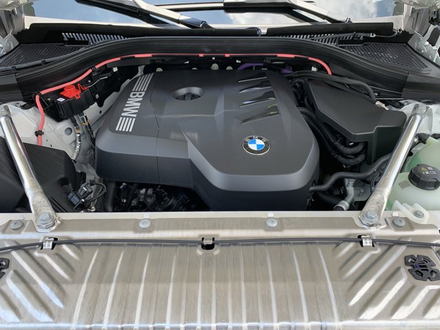 Vehicle image 10 of 37